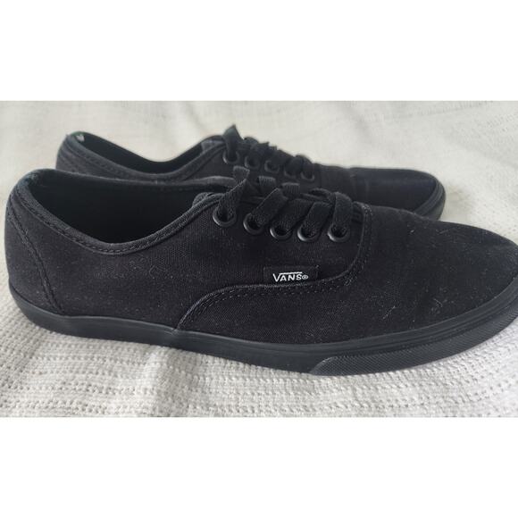 Vans Black Authentic Classic Lace Up Low Top Sneakers Men's 6.5 / Women's 8 - Picture 4 of 8